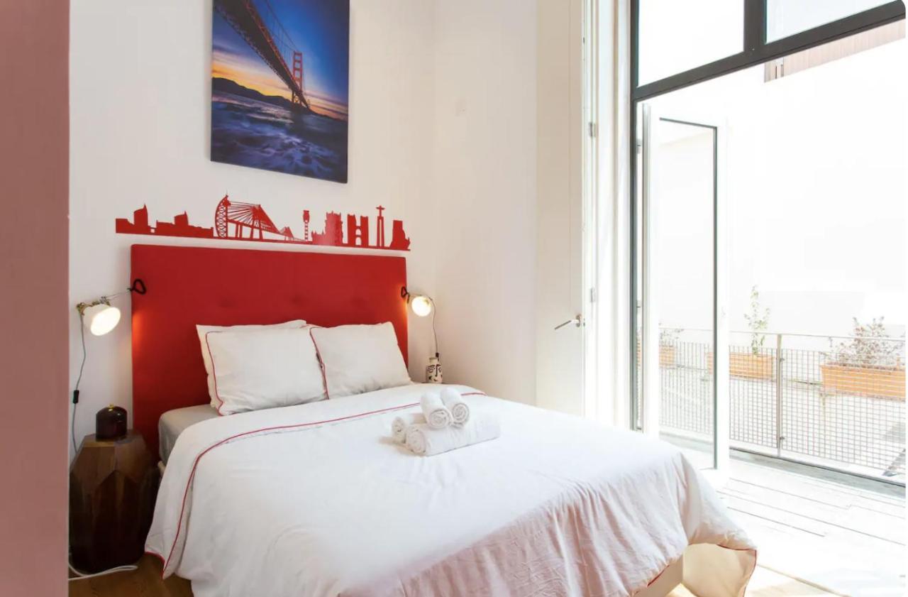 Beautiful 3-Story House In Chiado With A 40M² Private Terrace Διαμέρισμα Lisboa Εξωτερικό φωτογραφία