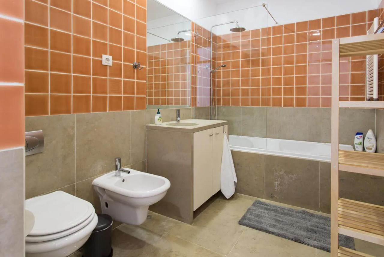 Beautiful 3-Story House In Chiado With A 40M² Private Terrace Διαμέρισμα Lisboa Εξωτερικό φωτογραφία