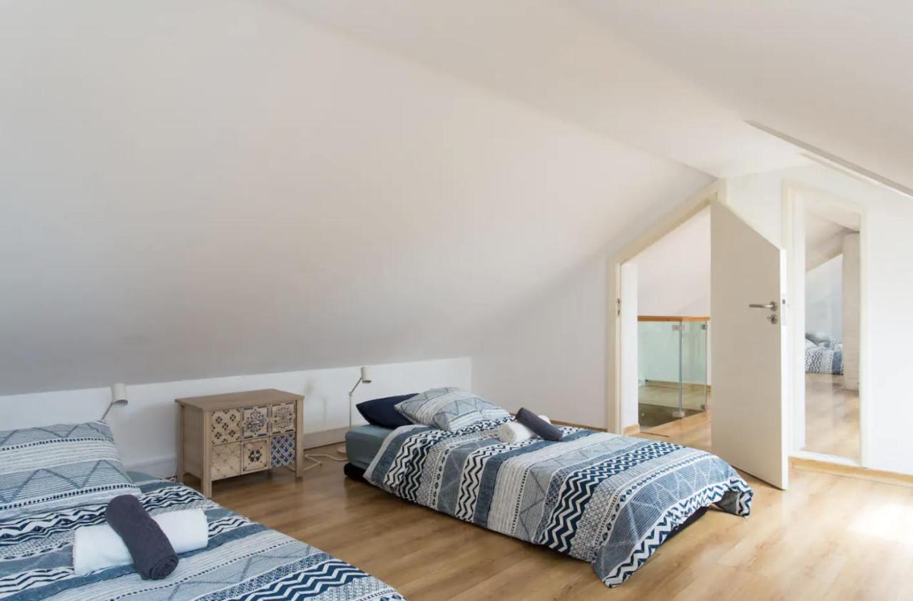 Beautiful 3-Story House In Chiado With A 40M² Private Terrace Διαμέρισμα Lisboa Εξωτερικό φωτογραφία