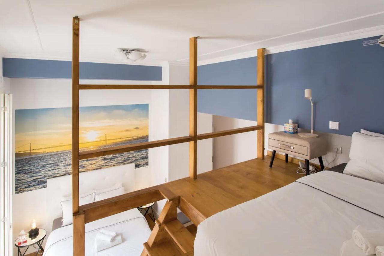 Beautiful 3-Story House In Chiado With A 40M² Private Terrace Διαμέρισμα Lisboa Εξωτερικό φωτογραφία