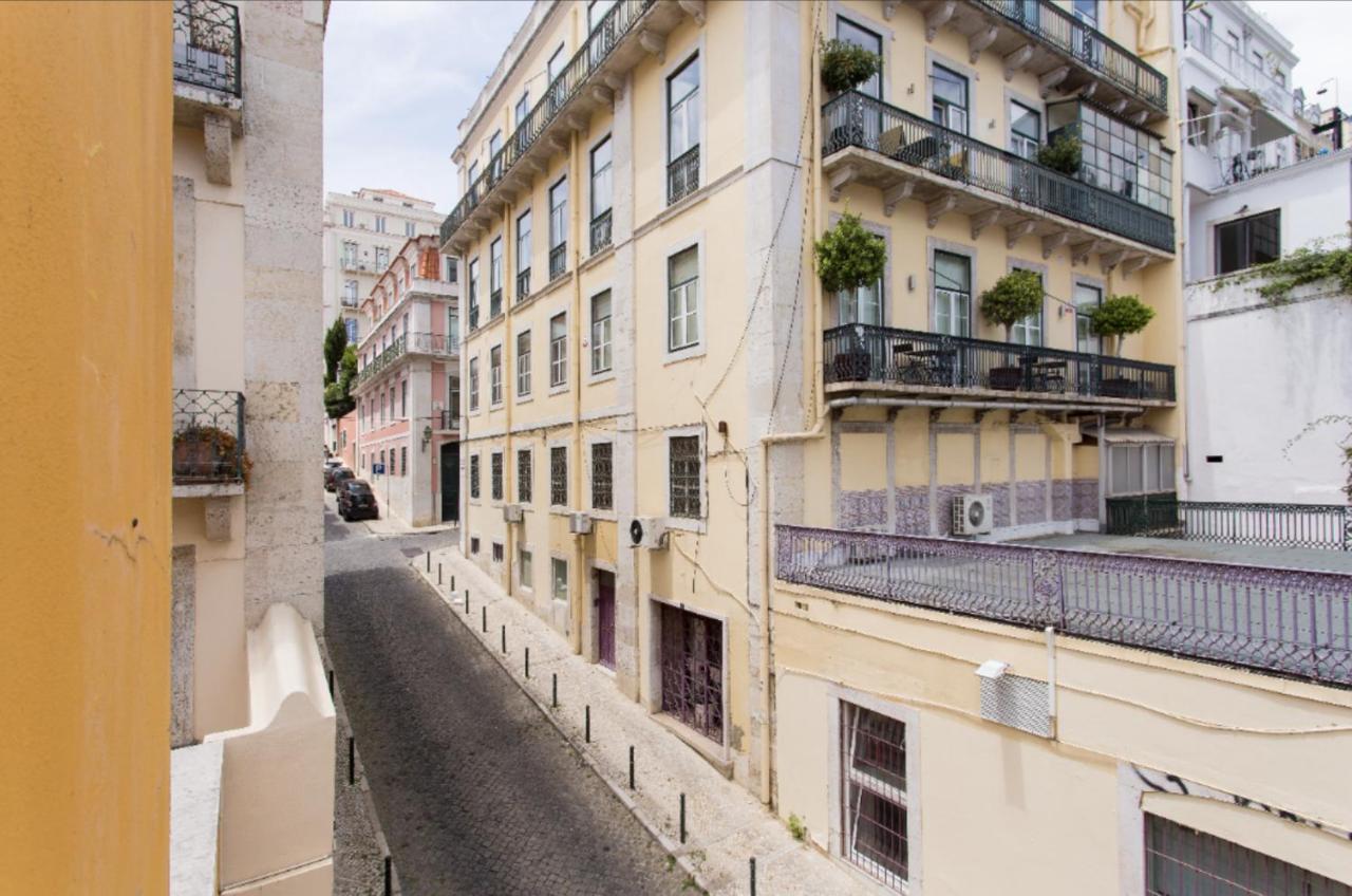Beautiful 3-Story House In Chiado With A 40M² Private Terrace Διαμέρισμα Lisboa Εξωτερικό φωτογραφία